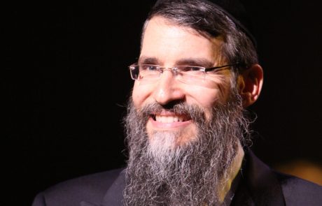 מה הקשר בין אברהם פריד ואביב גפן?