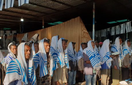 איך נראים בתי הכנסת באתיופיה?