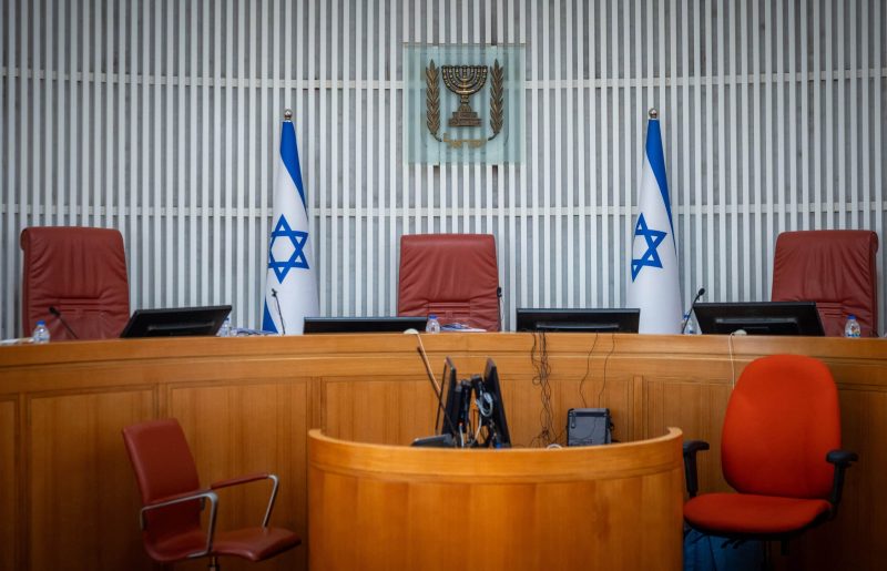 הקרב על שלטון החוק